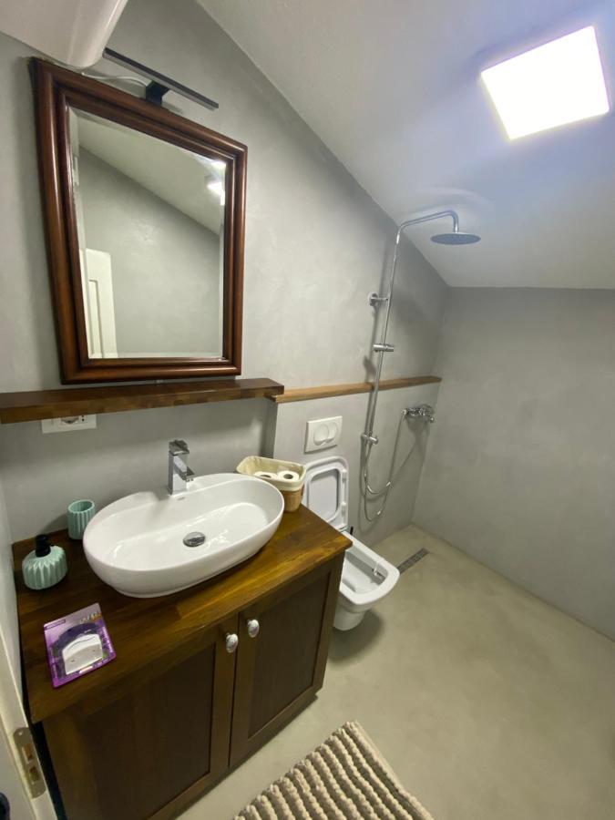 Studio Apartments Villa 24 Tirana Exterior foto